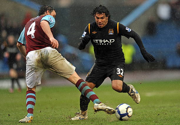 依托于后卫 依托于后卫