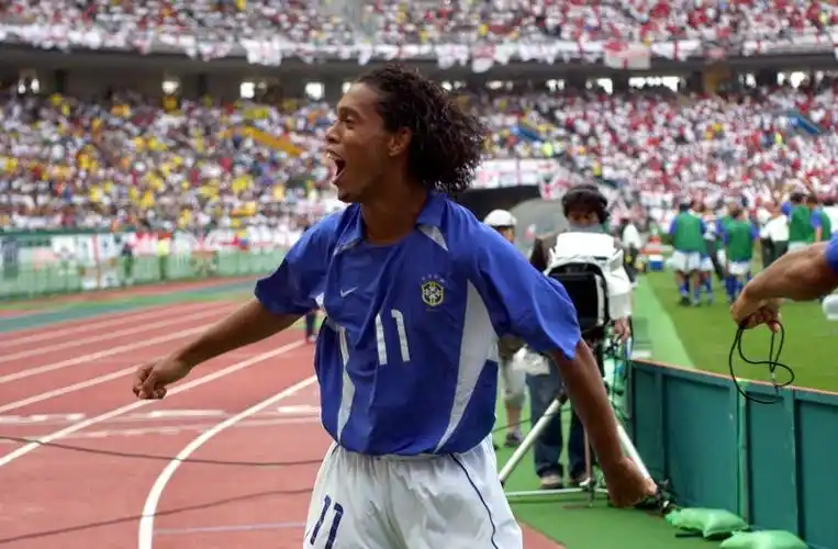 现突破离不 现突破离不